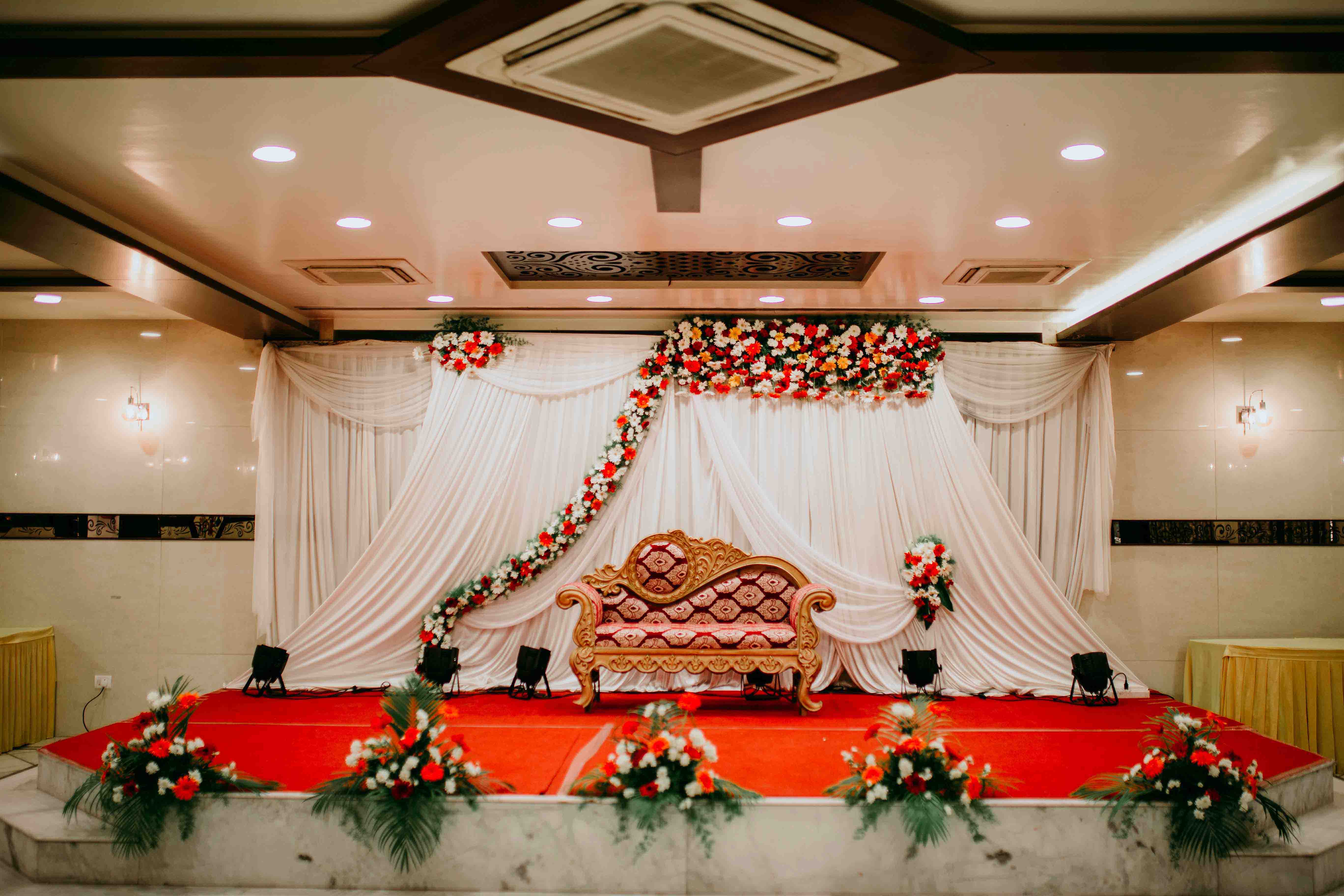 Anusha & Sriram Engagement — photo 1
